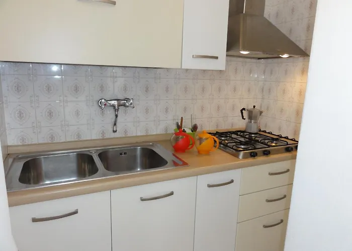 Апартаменти Bright Flat Close To The Бібіоне