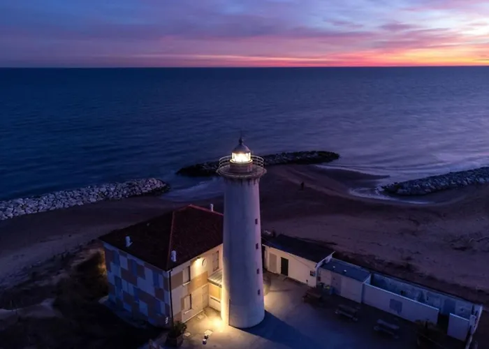 Bright Flat Close To The Апартаменти Бібіоне